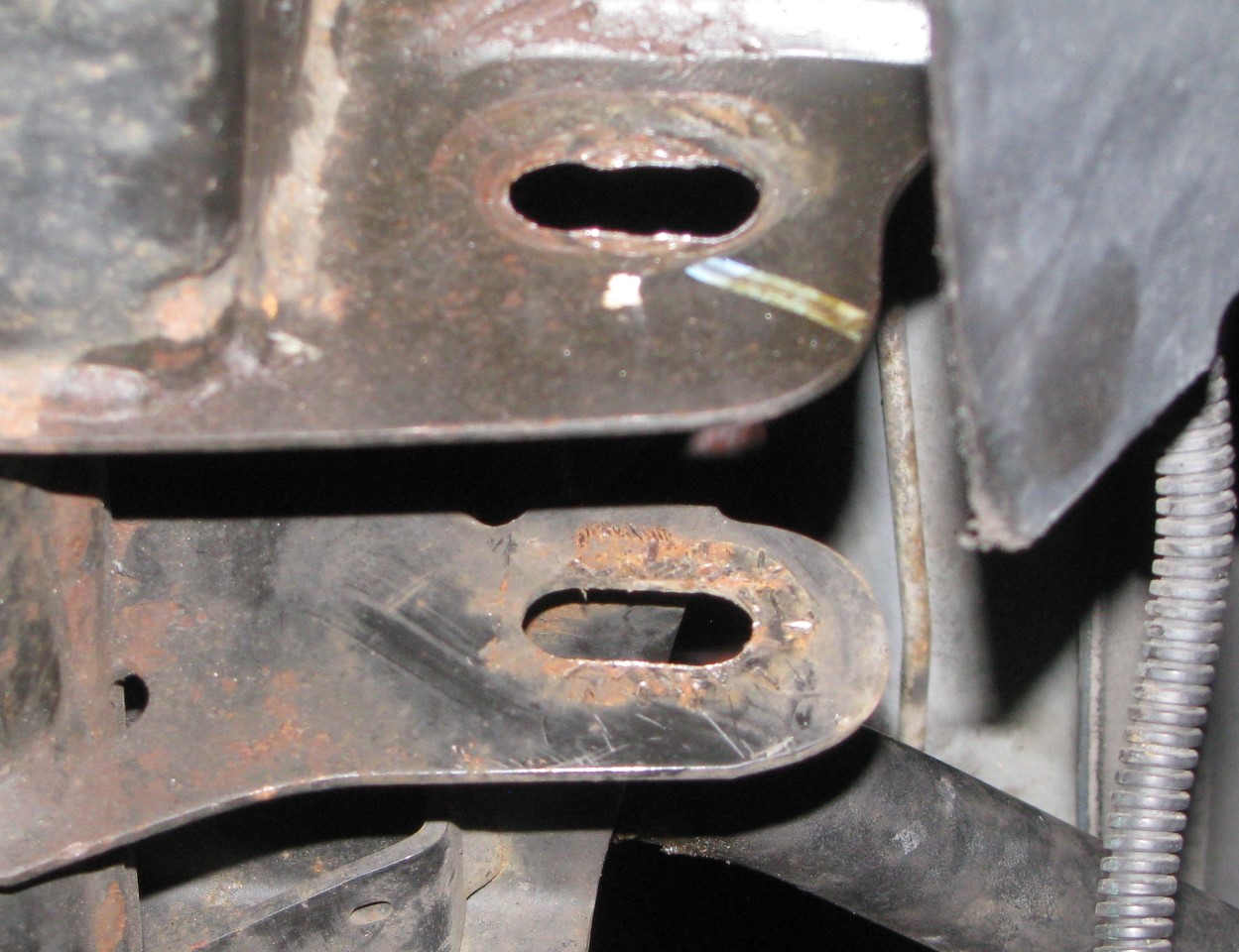 Tutorial (step by step)for pressing in and out V1 control arm bushings